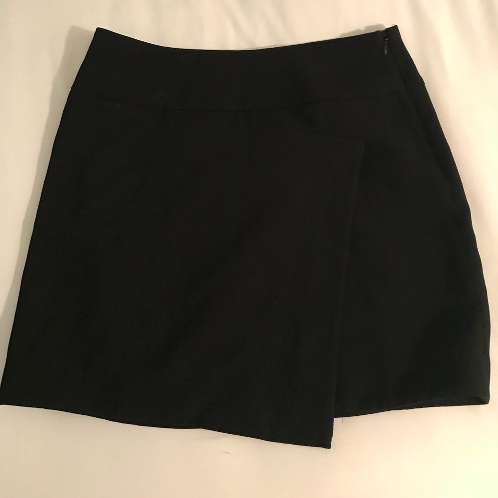 NWOT Vince skirt